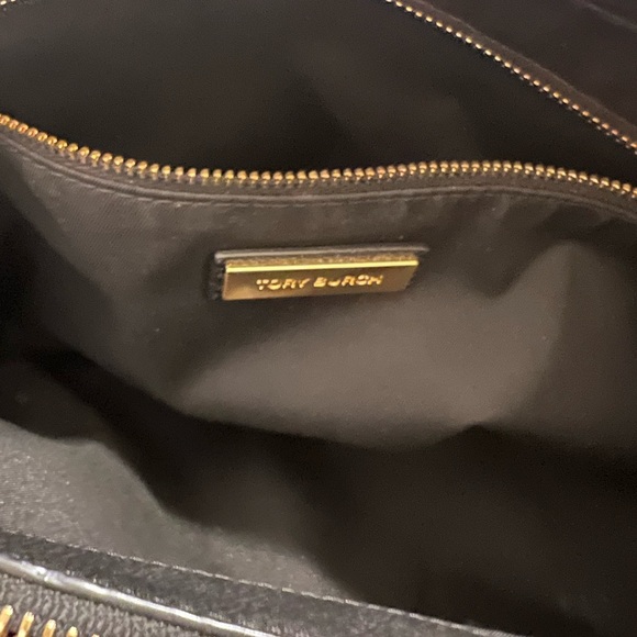 TORY BURCH ‘EVERLY TOTE’. Black - Picture 8 of 10